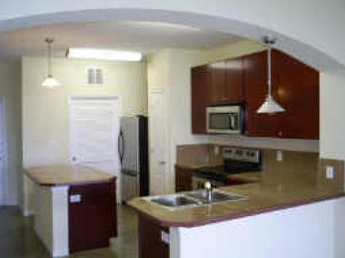 5th image of 2505 San Gabriel St APT 204