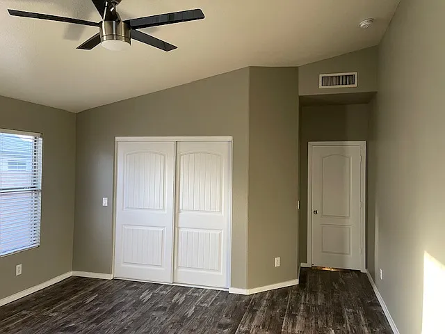 6421 W Wahalla Ln — Photo 9