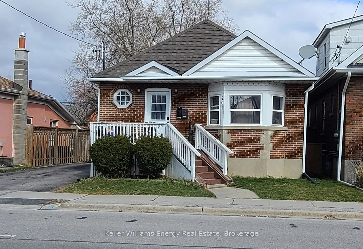2 bed, $1,600 — Photo 1