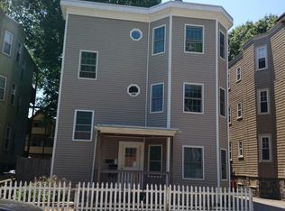 33 Ridgewood St, Dorchester, MA 02122