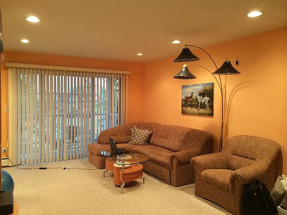 2nd image of 4 Villa Verde Dr APT 207
