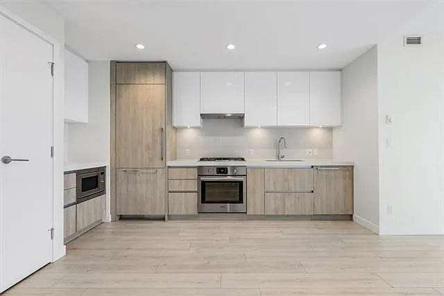 6080 McKay Ave #1408 — Photo 3