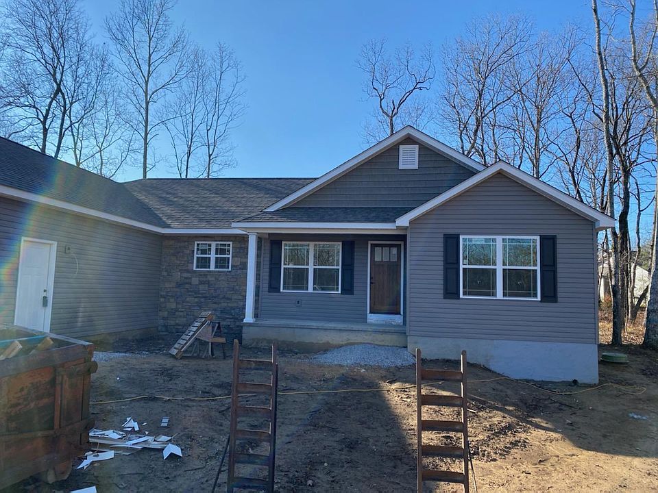 2nd image of 553 Snead Dr