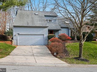 6106 Triangle Dr, Columbia, MD 21044