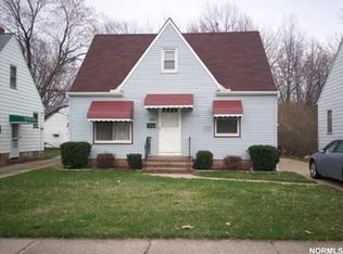 5733 W 54th St, Parma, OH 44134