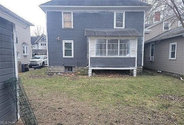 2nd image of 62 W Seminary St