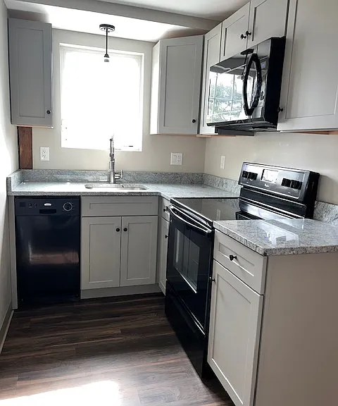 120 Hope Rd #1 — Photo 4