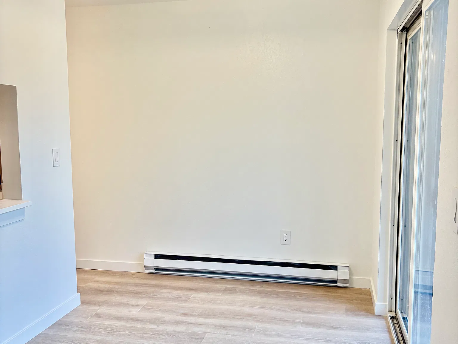1 bed, 660 sqft, $2,240 — Photo 4