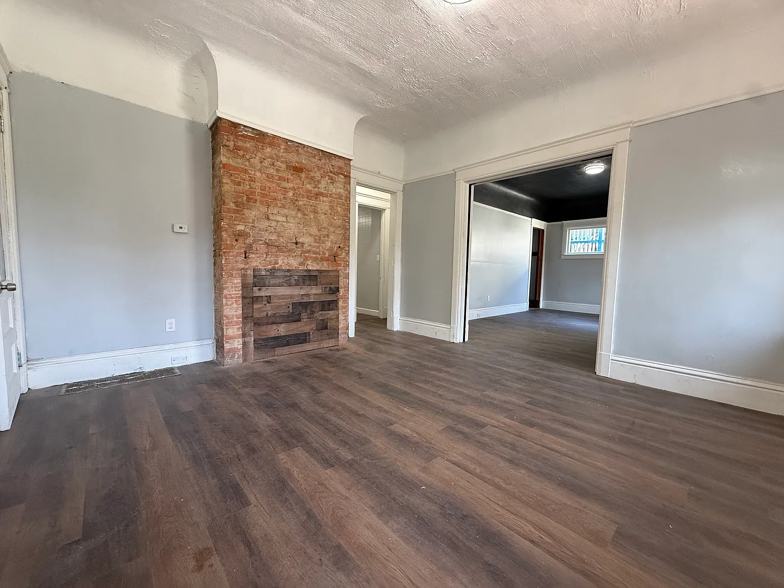 2 bed, 1321 sqft, $1,460 — Photo 2