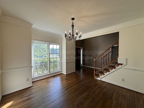 4th image of 10500 Westfield Ln