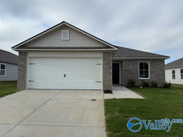 4028 Hudson Ct SW, Decatur, AL 35603