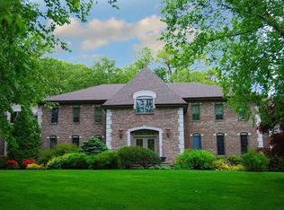 238 Old Wagon Rd, Franklin Lakes, NJ 07417