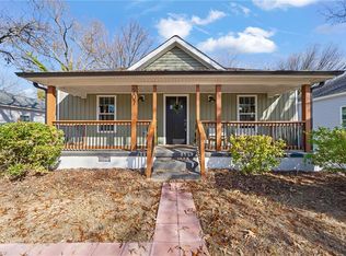 207 W Holt St, Burlington, NC 27217