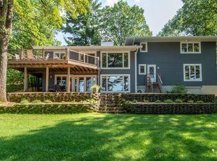 10096 Island Dr, Brainerd, MN 56401