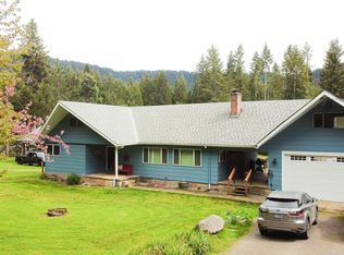 49732 Huckleberry Rd, Oakridge, OR 97463