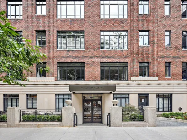 130 West 12th Street image 27 of 29