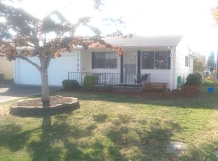 1523 Quinn Rd, Woodburn, OR 97071