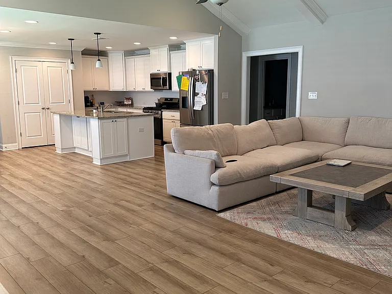 469 Paxton Loop — Photo 3