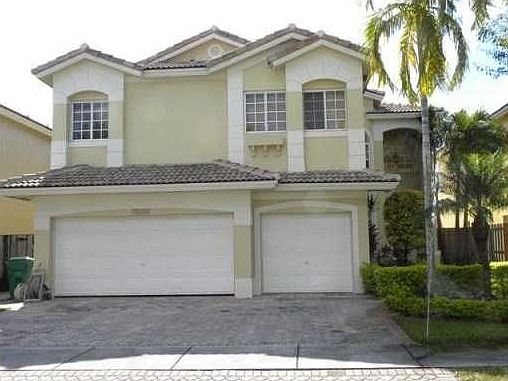 1st image of 10858 NW 73rd Ter