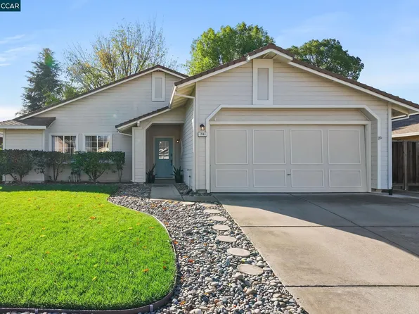 1701 Pine Ct, Oakley, CA 94561