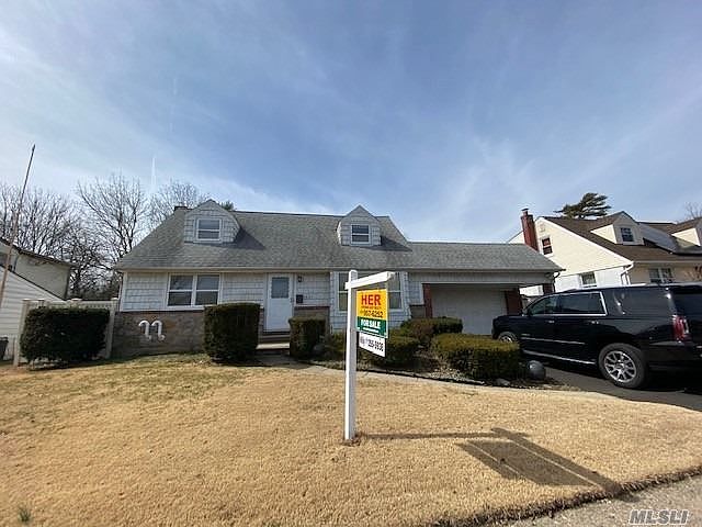 1st image of 154 Peters Ave