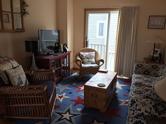 2nd Living Area