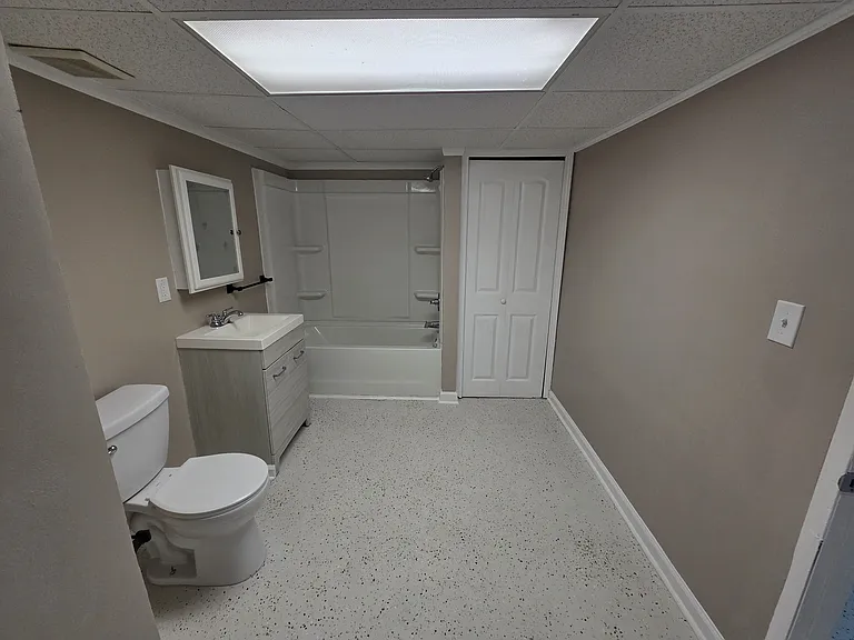 95 Ashton Ct — Photo 26