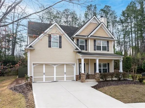 1558 Autumn Wood Trl, Sugar Hill, GA 30518