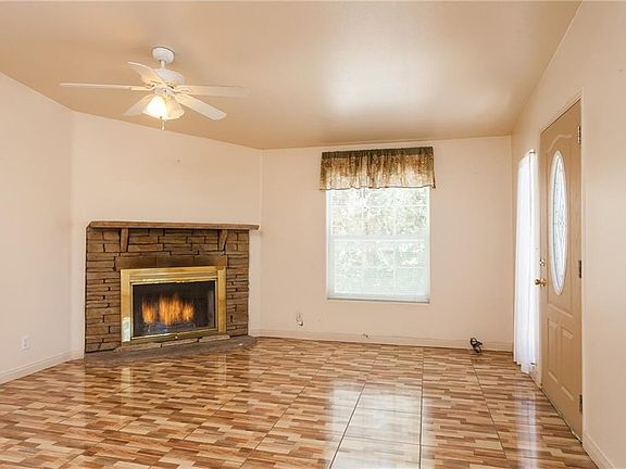 5th image of 1312 E Big Bear Blvd