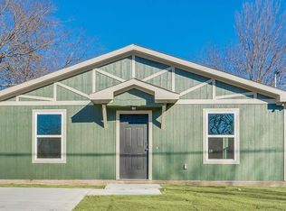 812 Gladney St, Gainesville, TX 76240