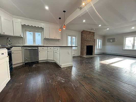 3rd image of 224-05 137th Ave #2