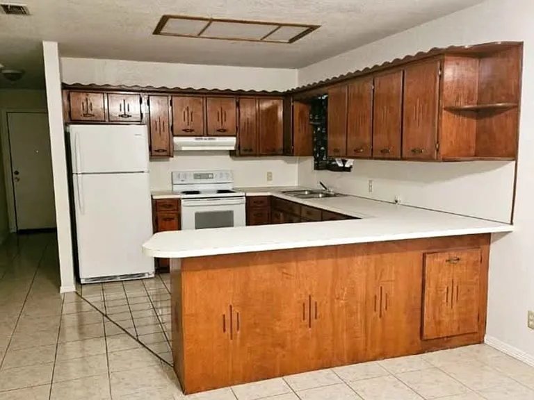 2709 Tucker Rd — Photo 4