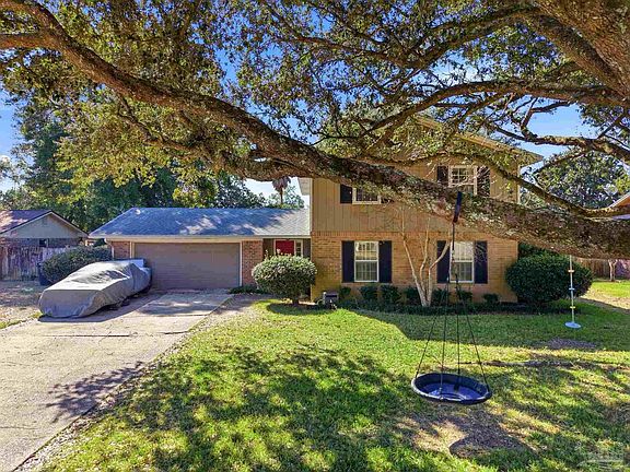 2nd image of 4201 Crawford Dr