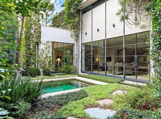 2121 Troon Rd, Houston, TX 77019