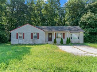 208 Locust St, Suffolk, VA 23434