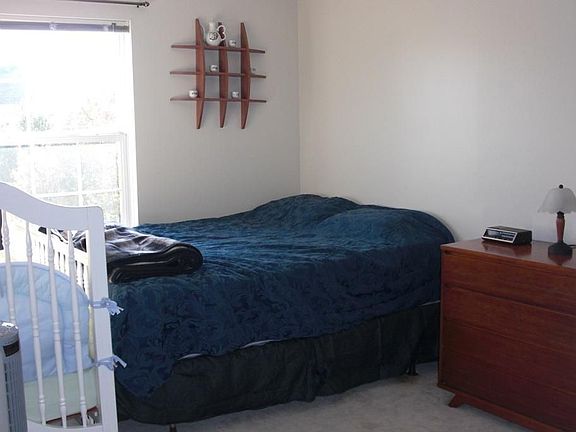 UPPER BEDROOM