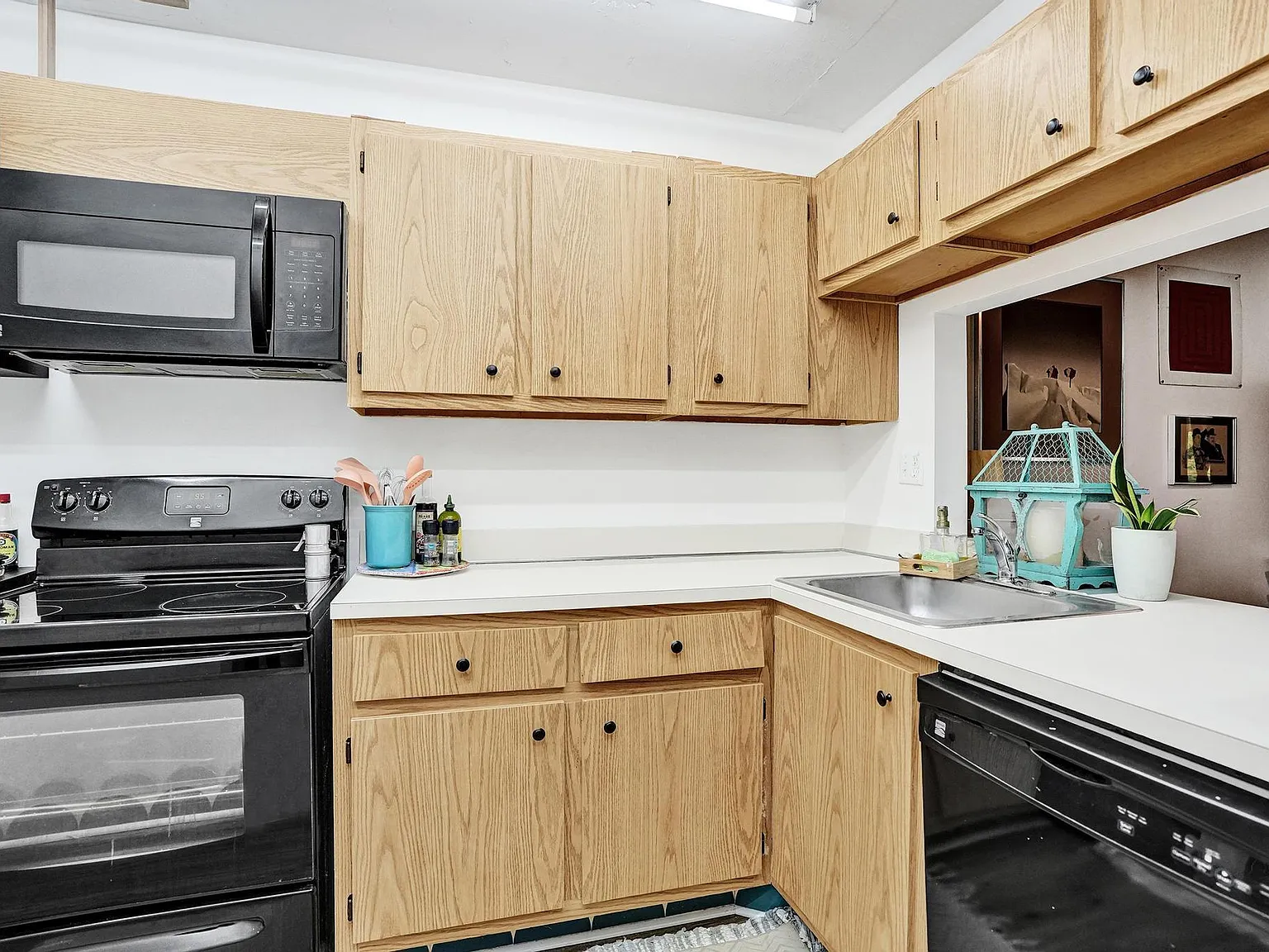 2 bed, 2.0 bath, 900 sqft, $2,000 — Photo 4