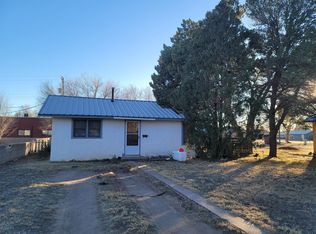 1017 W 14th Ln, Portales, NM 88130