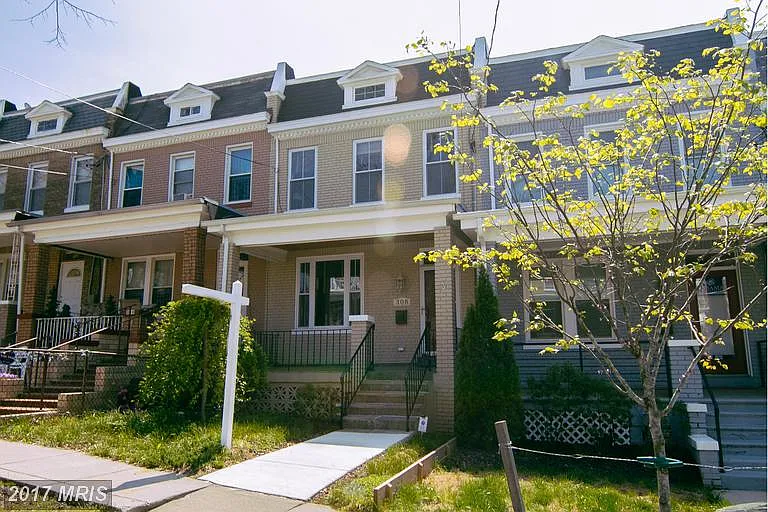 308 Upshur St NW photo 1