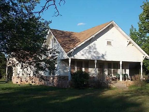2nd image of 30402 Lakewood Cir