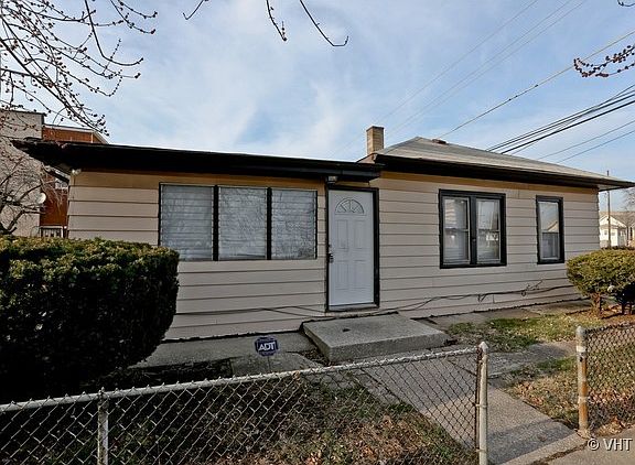 5th image of 633 Douglas Ave