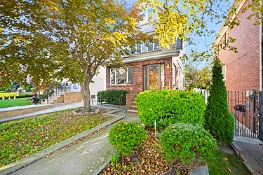 1040 84th Street, #101