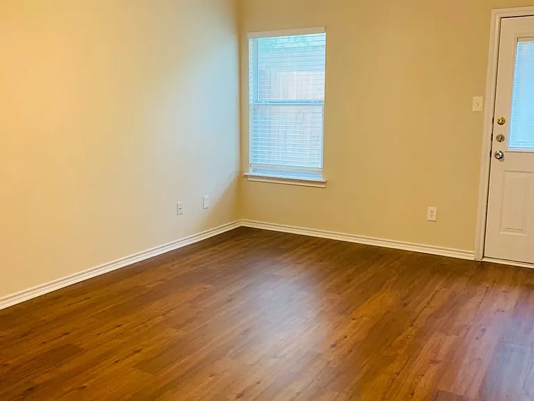 5900 Lovingham Ct — Photo 13
