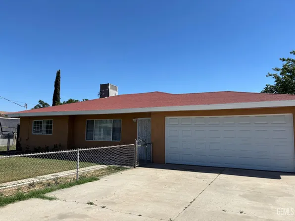 7805 Dunnsmere Ave, Lamont, CA 93241