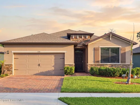 728 Acadia Ct SE, Palm Bay, FL 32909