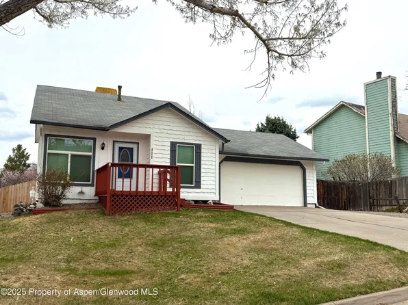 111 Rosewood Way, Parachute, CO 81635