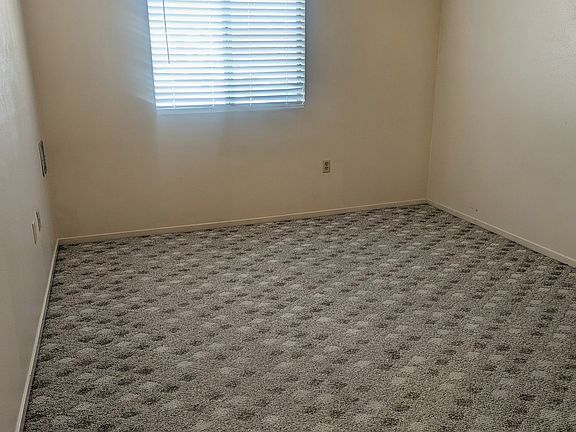 4th image of 100 Pulsipher Ln Unit 5201