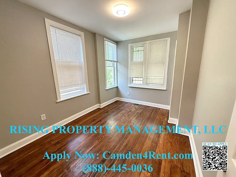 749 Spruce St — Photo 16
