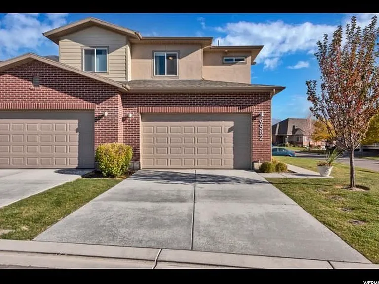 9582 N Deerfield Ln — Photo 1