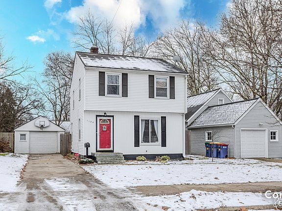 2nd image of 1134 Nevada St SE